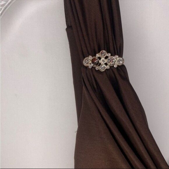 Xscape by Joanna Chen Brown Pleated Sleeveless Cocktail Formal Embellished 14 - Picture 6 of 12